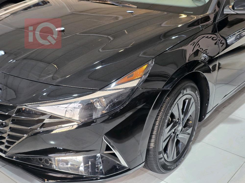 https://cdn.iqcars.ioscaled_1000063464_out.jpg